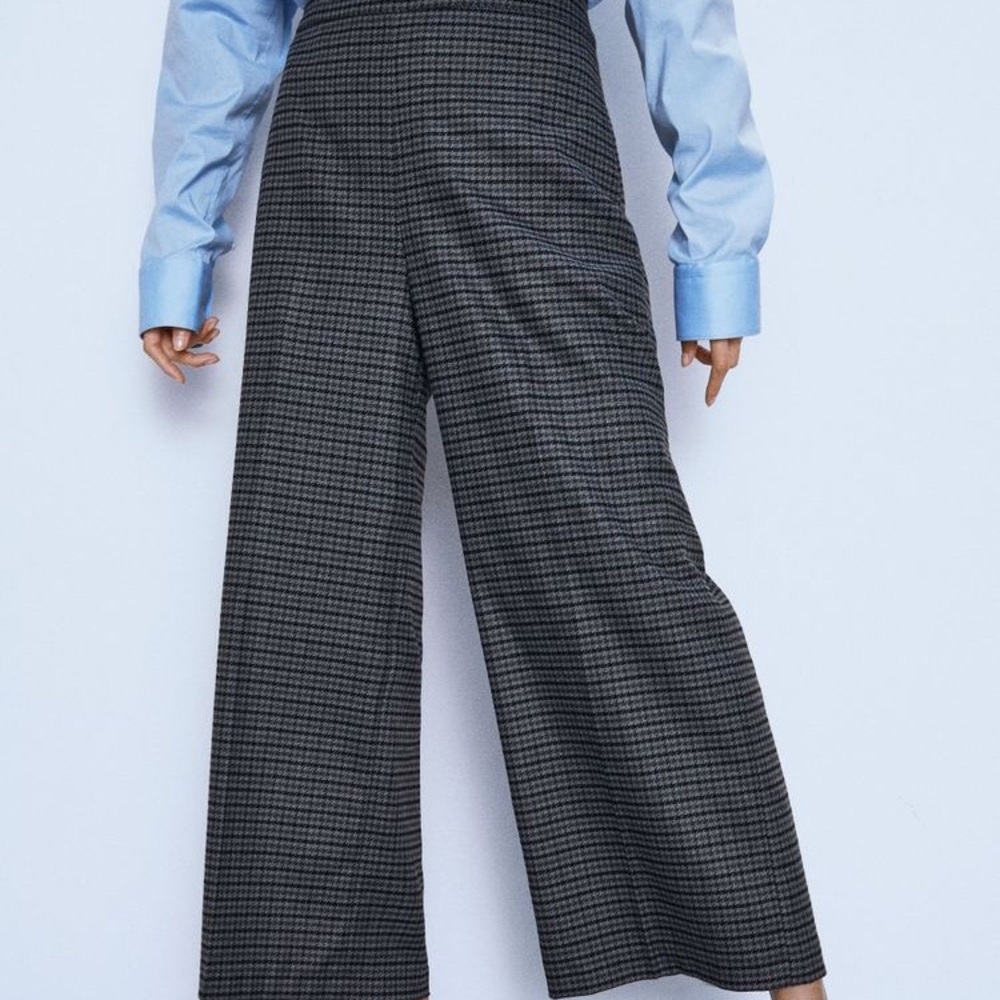 Zara High-Waisted Houndstooth Culottes